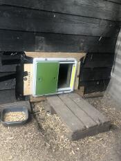 Ich musste etwas holz hinzufügen, um eine ebene fläche zu erhalten, aber es hat funktioniert.