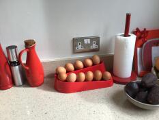 Schick in rot
