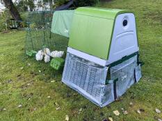 Omlet green Eglu Go up erhöhter hühnerstall und auslauf