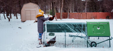 Unsere Eglu Cube im schnee