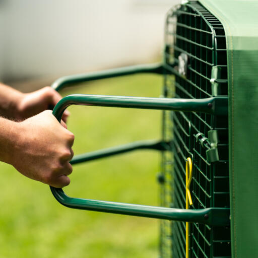 Eglu Cube großer hühnerstall mit griffen