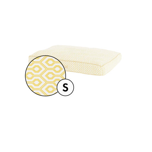 Kleines kissen hundebett bezug in honeycomb pollen print by Omlet.