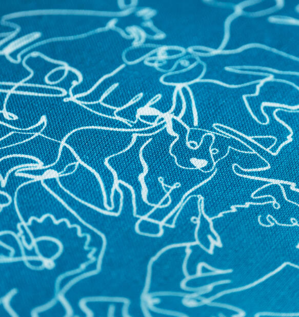 Nahaufnahme eines handgezeichneten blauen hundebetts