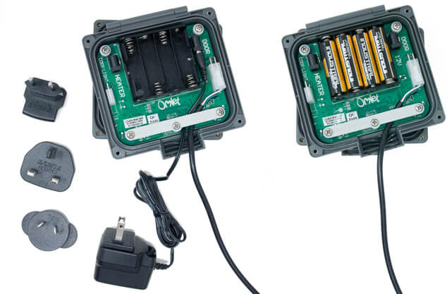 Der Türöffner wird durch 4 AA Batterien angetrieben